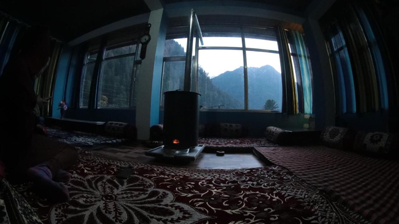 Snow View Guest House Kasol Eksteriør bilde