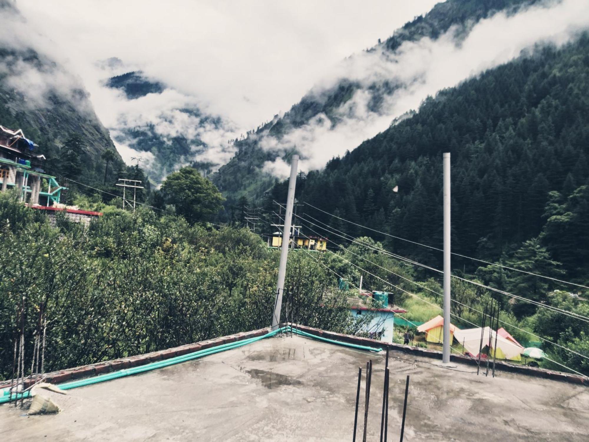Snow View Guest House Kasol Eksteriør bilde